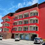 Escuna Praia Hotel